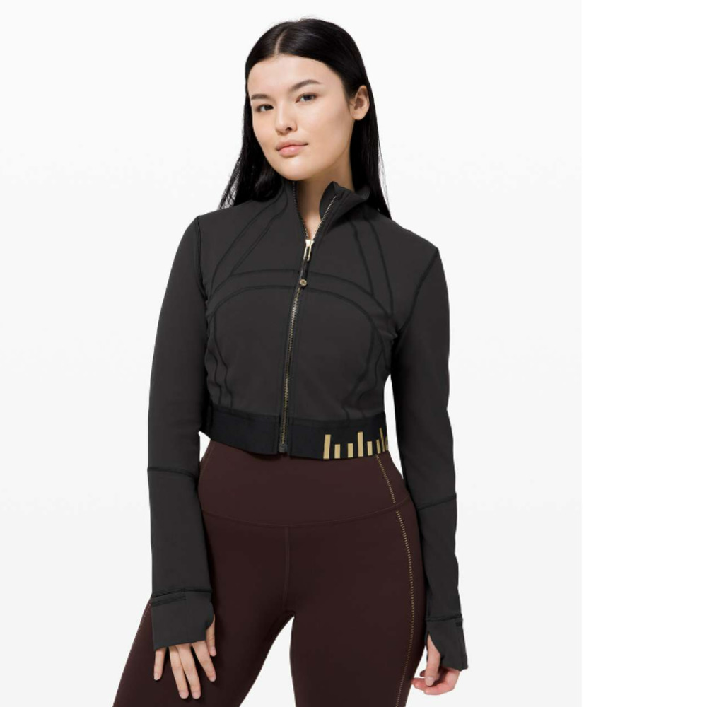 Lululemon Define Jacket Cropped *Gold
Black Size 6